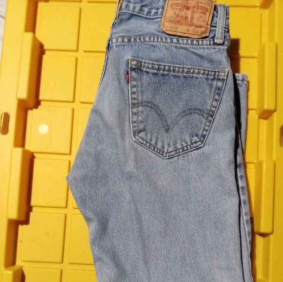 Men's Levi's 505's - Picture 2 of 5